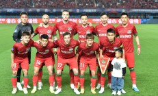 KAIYUN - 今夜体能课后，成都蓉城远射贴柱备战英超，压力陡增，球探报告显示潜力