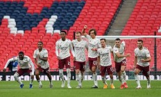 开云彩金 -转折点塞维利亚篮板制胜；社区盾今夜攻防权衡；态度坚定；轮换策略成焦点(篮球三秒违例最新规则)