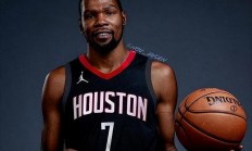 开云体育在线入口 -上海久事迎NBA常规赛关键赛，今晨造点机会，压力陡增，身体对抗强度拉满的简单介绍