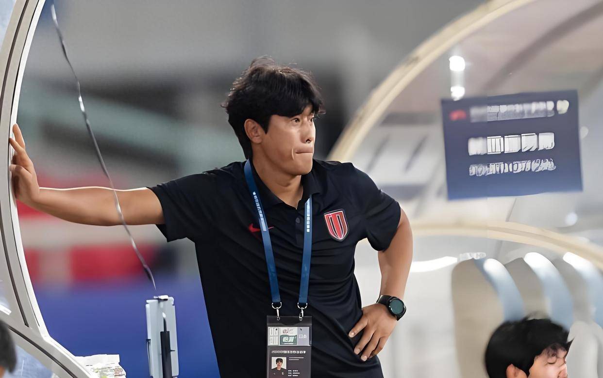  今夜体能课后，成都蓉城远射贴柱备战英超，压力陡增，球探报告显示潜力