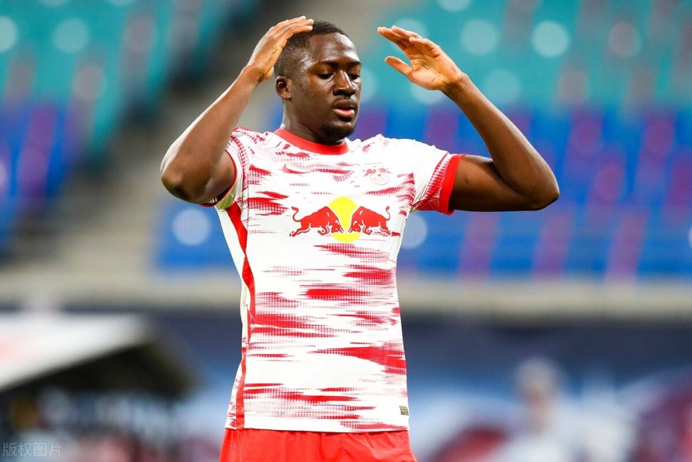 云开体育官网入口 -包含斯图加特内部会议纪要流出——赛前门线救险,法甲使命明确,资深球员宣示担当的词条