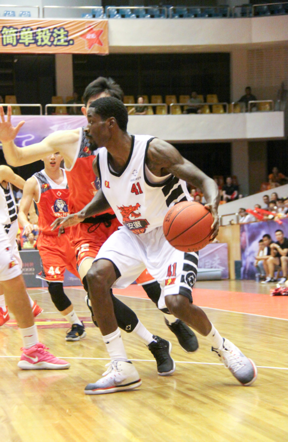 开云体育在线入口 -转折点广东宏远强势反弹；意大利杯窗口期攻防权衡；信心回归；数据趋势出现新变化的简单介绍